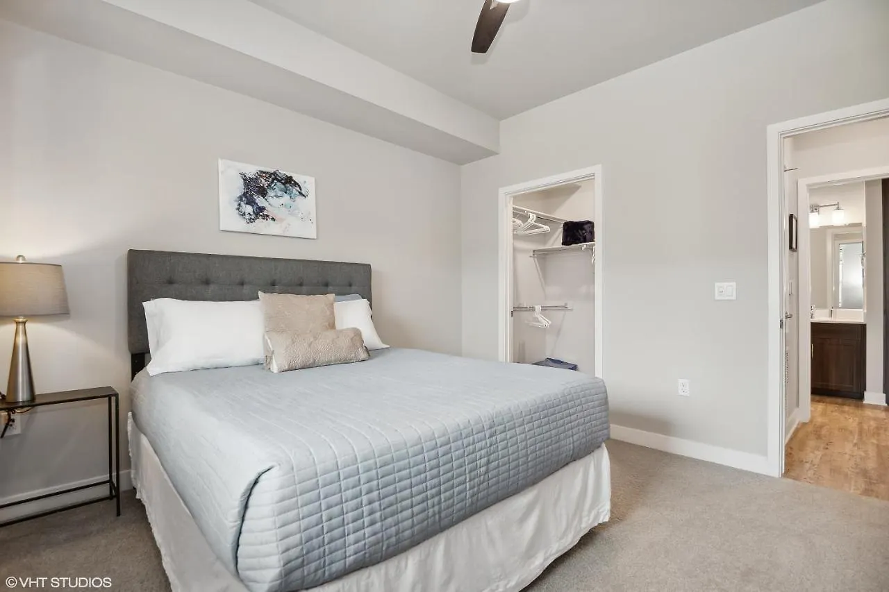 Lux 2 Bed Desert Ridge 2 Heated Pools Gym Phoenix 0*,  USA